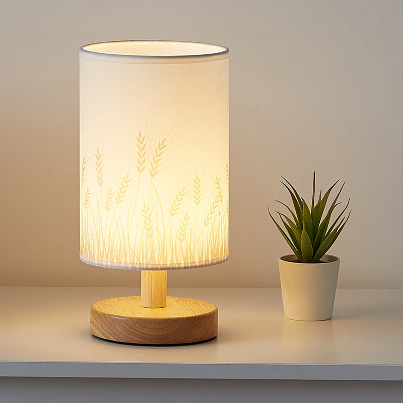 Nordic bedside lamp